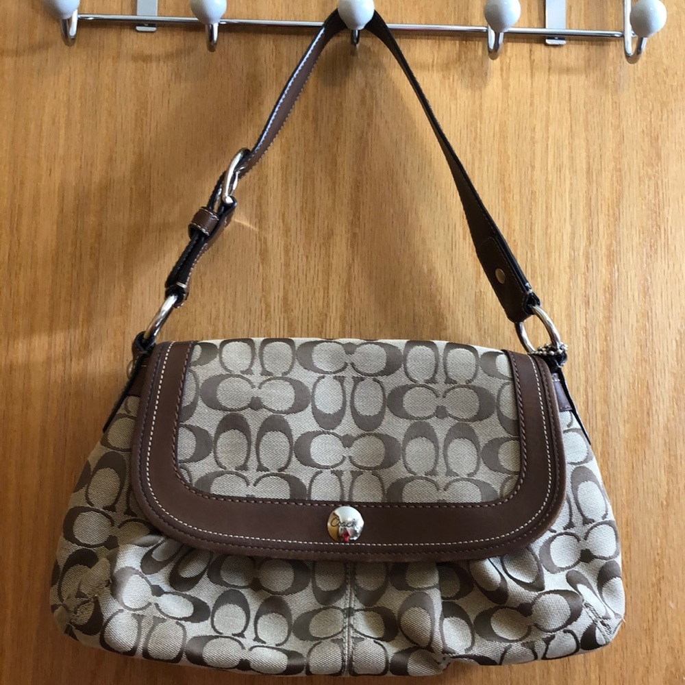Coach shoulder bag